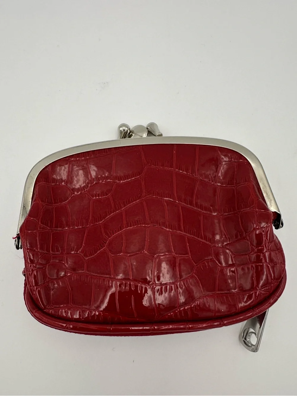 VTG Liz Claiborne Red Kiss Lock